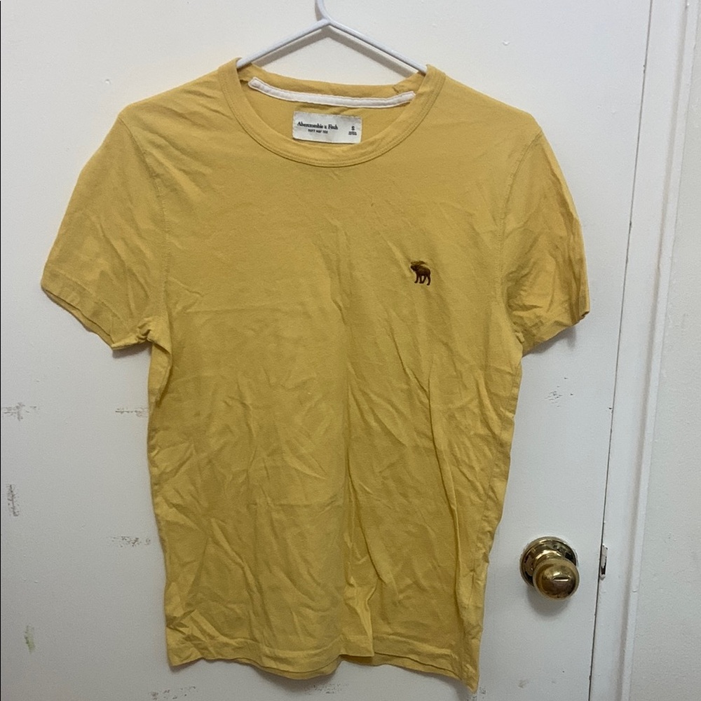 Abercrombie & Fitch Yellow Crew Neck Tee
